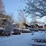 Feriendorf Reinskopf In Der Eifel *