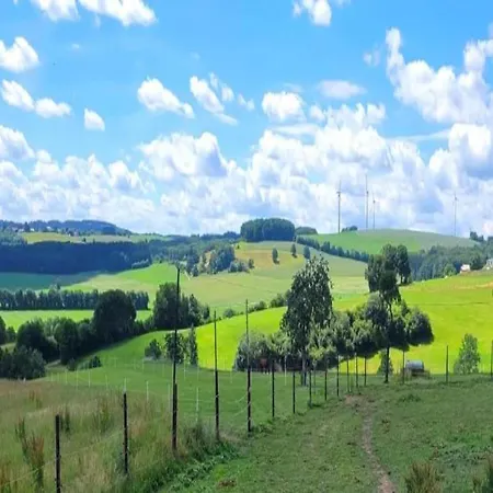 In Reinskopf With Fireplace & Balcony Schönecken