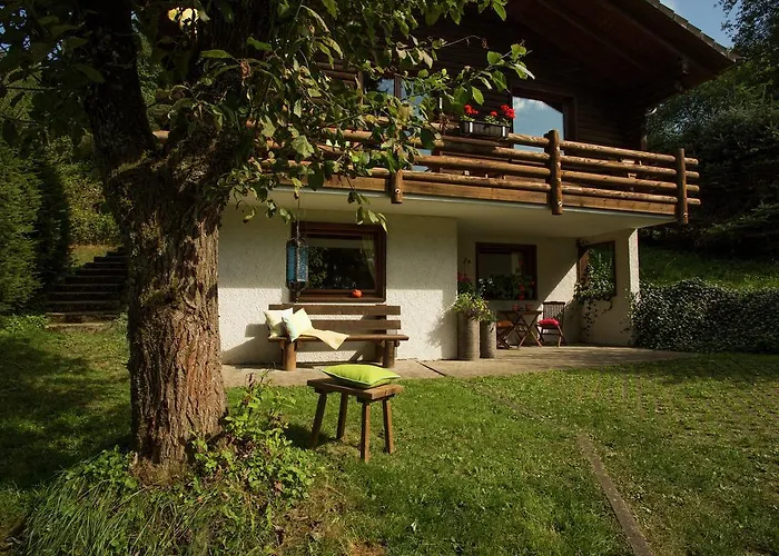 Feriendorf Reinskopf In Der Eifel * Schönecken